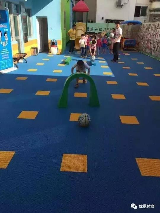 幼儿篮球体能游戏