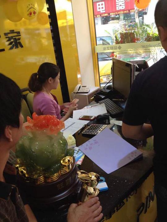 浙江义乌加盟店生意火爆