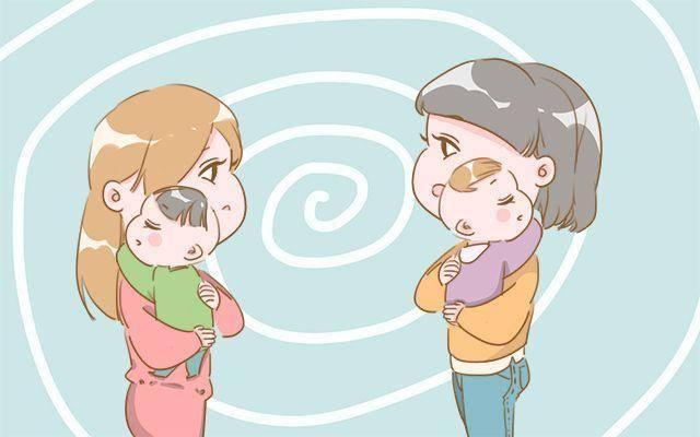 怎么抱新生儿喂奶