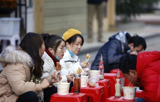 在深圳什么小生意好做(小伙开早餐店3个月赚60万秘籍)