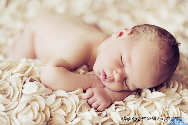 给婴儿买保险哪种好