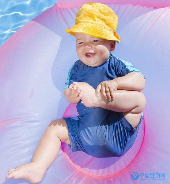 小孩子学游泳几岁比较好
