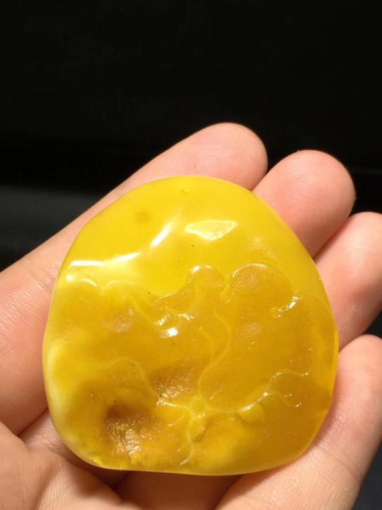 蜜蜡雕刻件