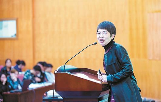 【楚天都市报】"创业导师高校行"走进湖大听周富裕陈海元开讲
