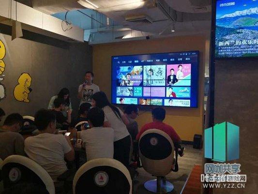 说说手游电竞馆里王者荣耀游戏投屏,大屏才过瘾