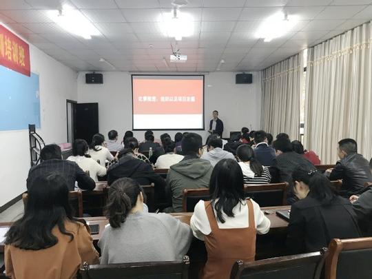 立足高校大学生创新创业训练计划项目,各类创新创业大赛现状,有理论高