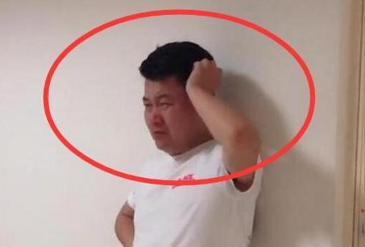 二胎盼女儿，又生了个儿子，宝爸们的表情太真实了