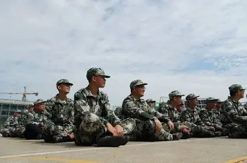 出海是为了自由吗 快手直播是为了挣钱吗