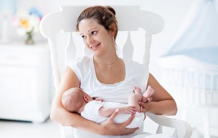 正值世界母乳喂养周