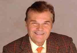 佛莱德·威拉特