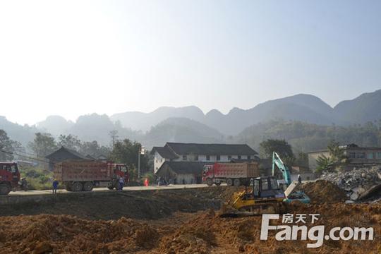 平塘国际射电天文科普旅游文化园一期项目建设全面铺开