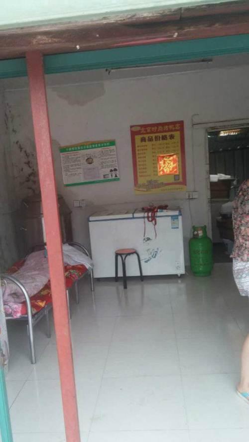 鸠江区锅炉厂合南菜市场创业街门面急转适合各种经营