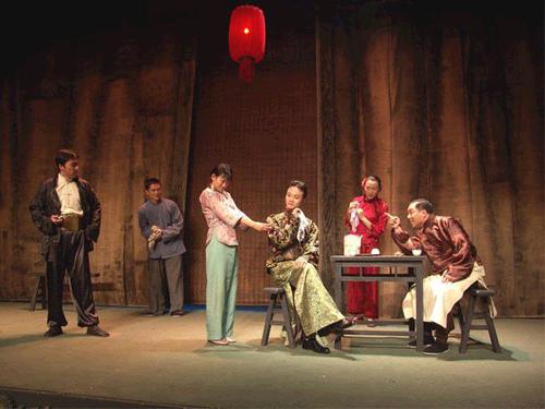 庆祝中国戏剧梅花奖创办30周年特邀进京演出剧目-话剧《日出》