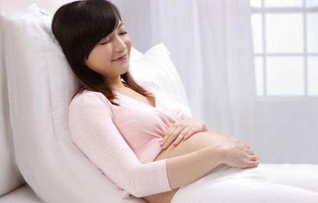宝宝胎记和妈妈有关系吗