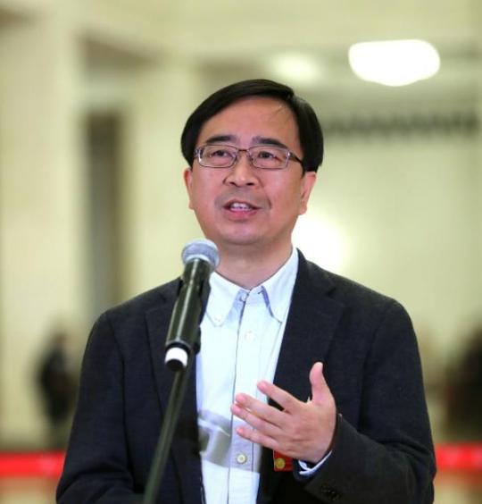 量子通信卫星首席科学家潘建伟委员连续几年呼吁垃圾分类