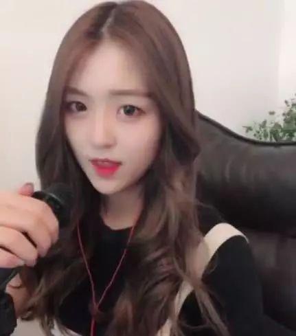 抖音最热门歌曲thatgirl,直接翻唱的收费了,超好听