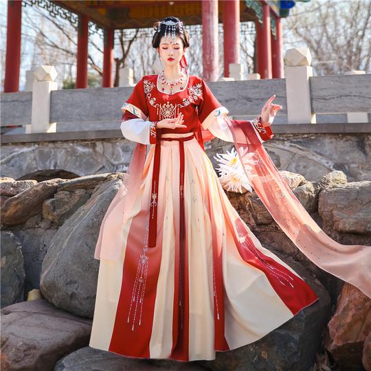 汉服女原创正版坦领敦煌中国风超仙古装白菜全套秋冬正品齐腰襦裙