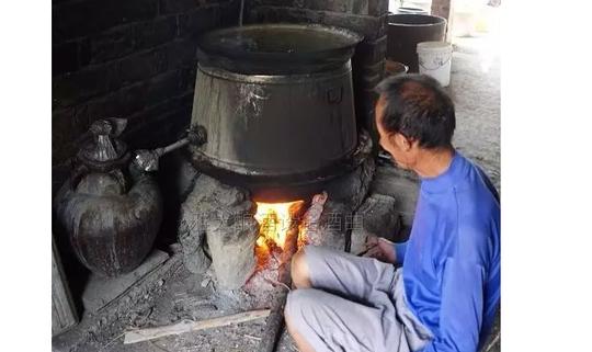 据说这款多功能酿酒设备,能酿出记忆中的农村土酒!