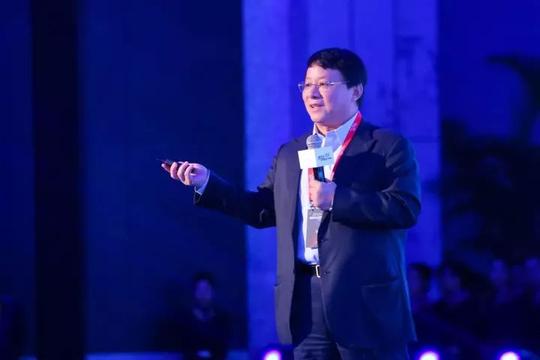 idg资本全球董事长,创业邦董事长熊晓鸽在活动中发表了主题为"资本