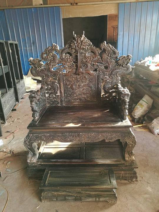 大城红木家具，明清仿古，血檀，缅甸花梨实木(皮灰)云龙大宝坐