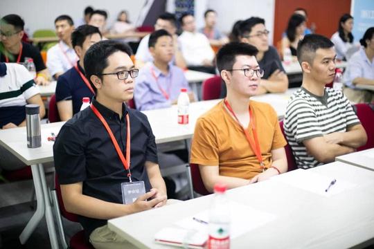 何以避坑，唯有听坑丨共创会第一届“趟坑反思大会”圆满结束!