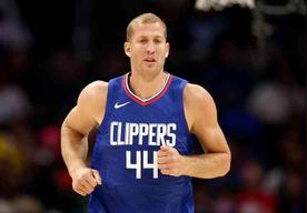 梅森&middot;普拉姆利