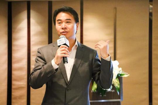 华盖医疗健康基金主管合伙人,ceo曾志强