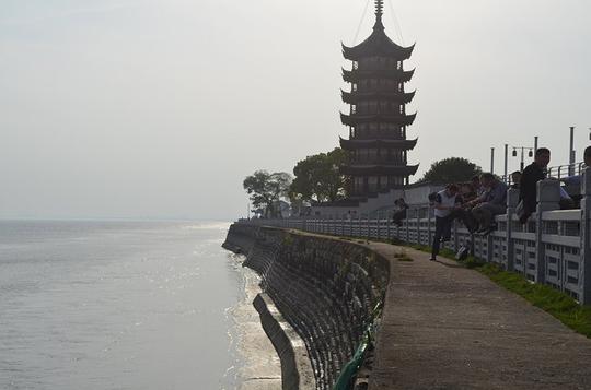 海宁盐官赏潮