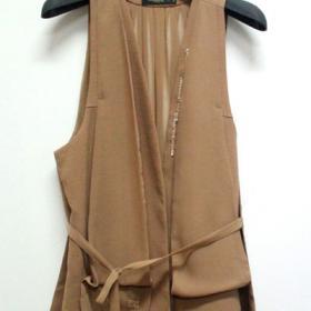 服饰所属行业服装》女装直营店28家创业方式特约经销,产品代理