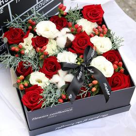 鲜花方形玫瑰礼盒-韩式抱抱桶玫瑰混搭创意精美浪漫520情人节送女朋友老婆闺蜜告白表白生日礼物