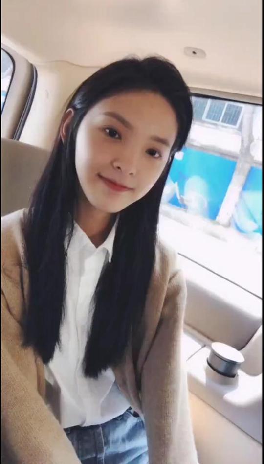 章若楠小姐姐全屏动态壁纸