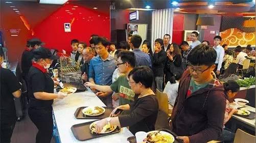 2017年5万元创业好项目招商——田老师盖浇饭加盟