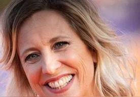 安德丽&middot;贝斯孔