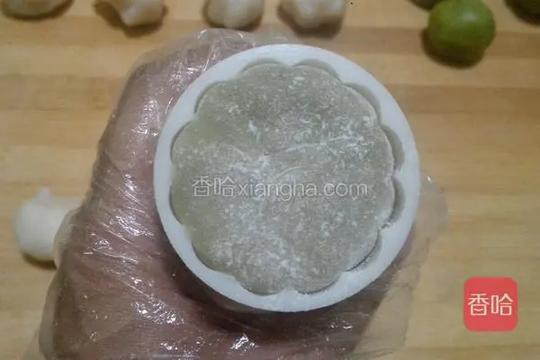 抹茶冰皮月饼
