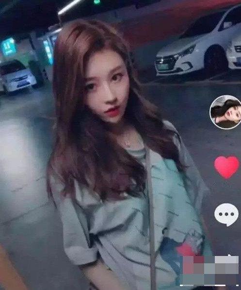 蹦迪的原因,你不可否认她的这种作为带来了很大的影响,抖音也想赚钱