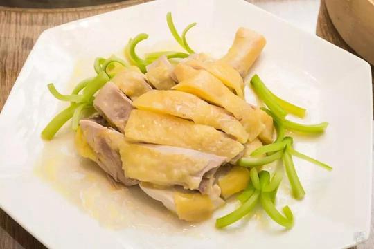 蔬菜也是蒸的原汁原味维生素100分哦蒸蔬菜之鲜甜虾滑酿秋葵