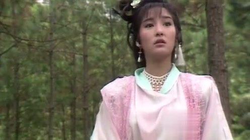侠女传奇:一部被遗忘的武侠片，雪梨颜值巅峰之作，剧情简单搞笑