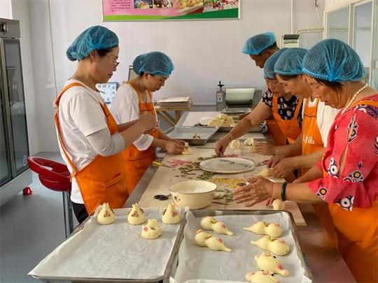 乡村车间变身致富“梦工厂”，花式面食技艺擂台赛一等奖