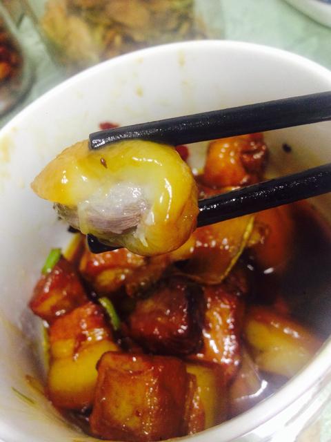 蚂蚁庄园做红烧肉用老抽还是生抽