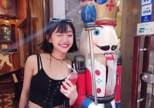 娱乐正文图片源自与网络抖音的火爆掀起了短视频狂潮,多少青春