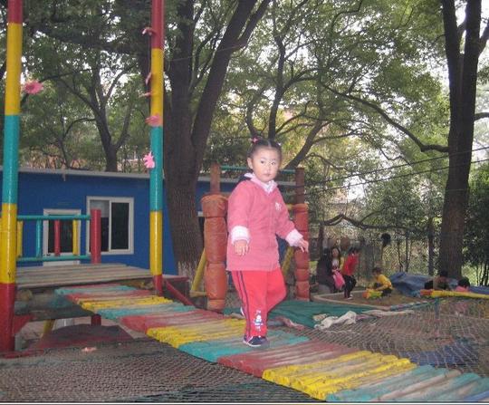 河南郑州游客设备亲子体能乐园拓展训练项目