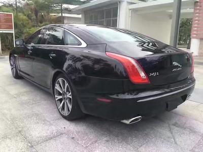 12年捷豹xjl5.0,黑色黑内