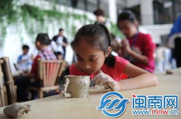 工作女郎污陶艺撸点gif动图