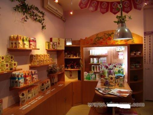 创业优惠开形象店免加盟费——她喜爱花草茶生活馆全国连锁加盟