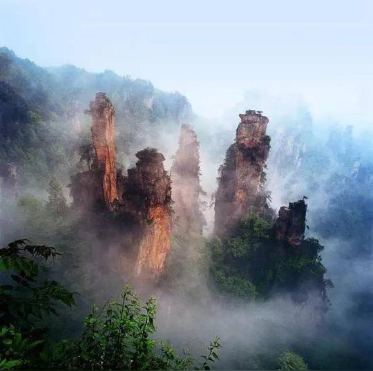 还在去岳麓山衡山?算了吧,湖南这些山冷门更值得你去爬!