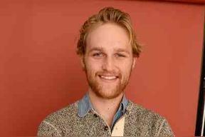 怀亚特·拉塞尔