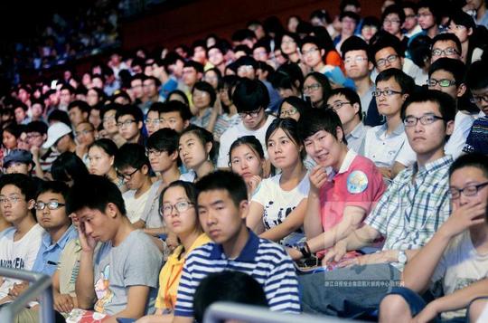 俞敏洪浙大演讲：高考很重要创业更重要