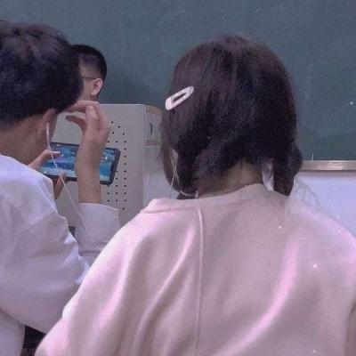 哪个女孩的眼里不是满眼星河.,女生,快手,抖音,ins风