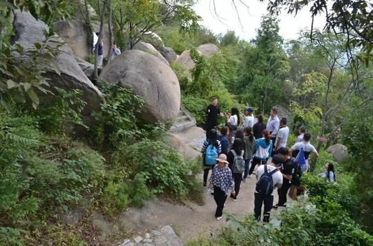 引爆峄山旅游新高潮:名导张晓国+山东电视台闪电直播——峄山之旅