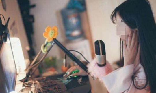 抖音直播怎么赚钱的一场收益过万都有可能